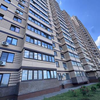 Продается 1-комнатная квартира, 47,3 м²