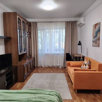 Продается 1-комнатная квартира, 28,7 м²