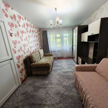Сдается 1-комнатная квартира, 35 м²