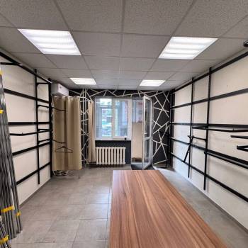 Продается Нежилое помещение, 50 м²