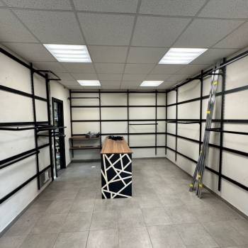 Продается Нежилое помещение, 50 м²