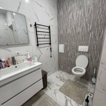 Продается 1-комнатная квартира, 40 м²