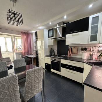 Продается 2-х комнатная квартира, 63,9 м²