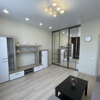 Продается 1-комнатная квартира, 37,1 м²