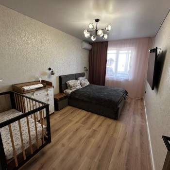 Сдается 1-комнатная квартира, 40 м²