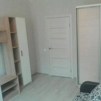 Сдается 2-х комнатная квартира, 42 м²