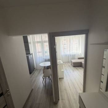 Сдается 1-комнатная квартира, 50 м²