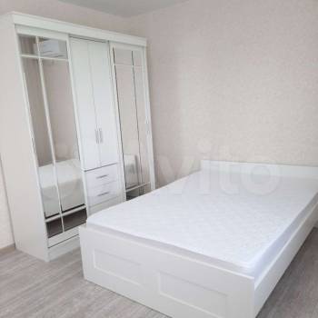 Сдается 1-комнатная квартира, 32 м²