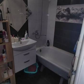 Продается 1-комнатная квартира, 43,2 м²