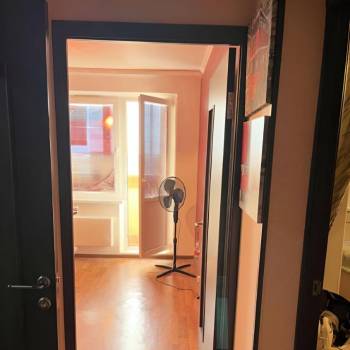 Продается 1-комнатная квартира, 36 м²