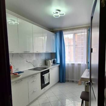 Сдается 1-комнатная квартира, 35,8 м²