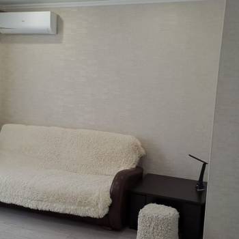 Сдается 1-комнатная квартира, 35,8 м²