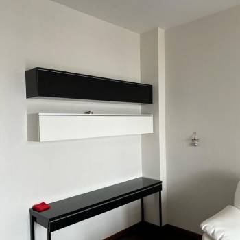 Сдается 1-комнатная квартира, 60 м²
