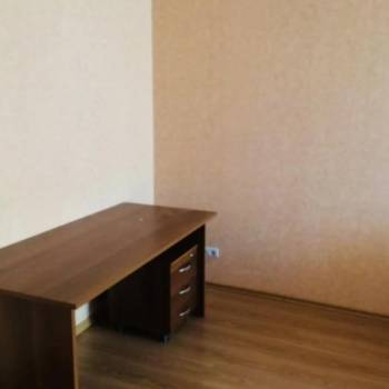 Продается 1-комнатная квартира, 45 м²