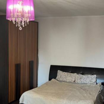 Сдается 1-комнатная квартира, 49 м²