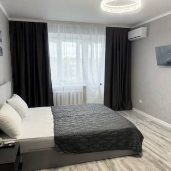 Продается 1-комнатная квартира, 37,6 м²