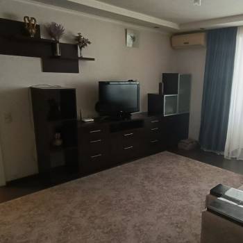 Продается 1-комнатная квартира, 36,7 м²