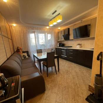 Продается 2-х комнатная квартира, 70 м²