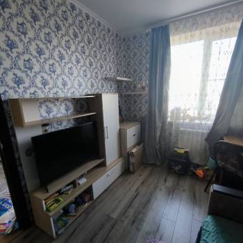 Продается 1-комнатная квартира, 32,7 м²
