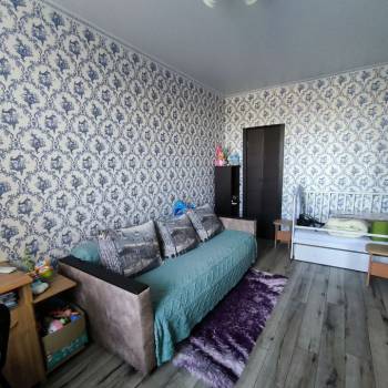 Продается 1-комнатная квартира, 32,7 м²