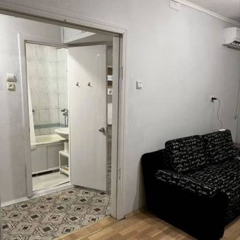 Продается 1-комнатная квартира, 30 м²