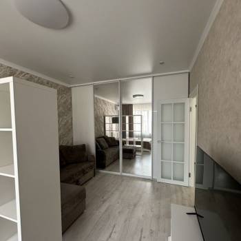 Сдается 1-комнатная квартира, 38,7 м²