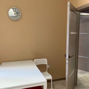 Сдается 1-комнатная квартира, 42 м²