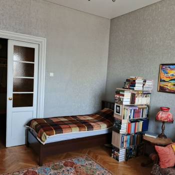 Продается 1-комнатная квартира, 40,6 м²