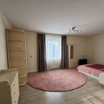 Сдается 1-комнатная квартира, 46 м²