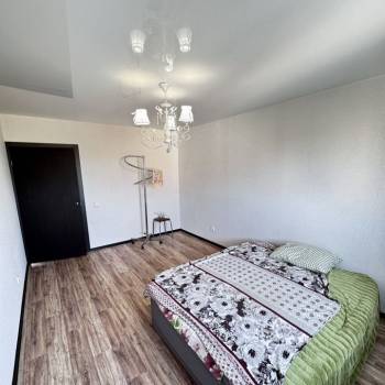 Продается 2-х комнатная квартира, 72 м²