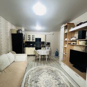 Продается 1-комнатная квартира, 44 м²