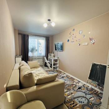Продается 1-комнатная квартира, 44 м²