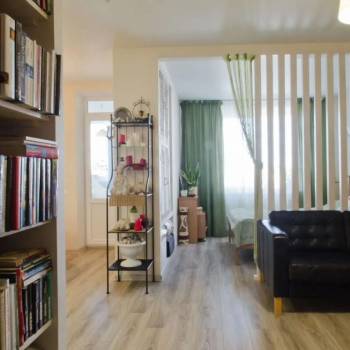 Продается 1-комнатная квартира, 42 м²