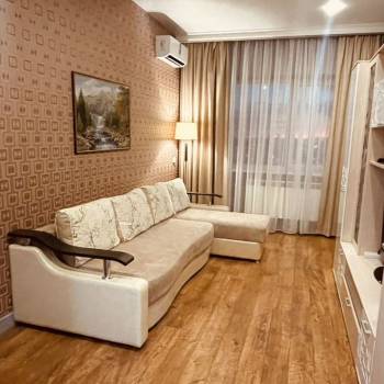 Сдается 1-комнатная квартира, 38 м²