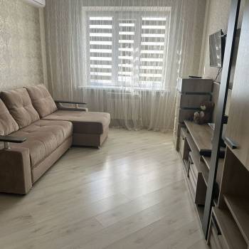 Сдается 1-комнатная квартира, 37 м²