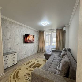 Продается 1-комнатная квартира, 39 м²
