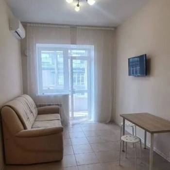 Сдается 1-комнатная квартира, 38 м²