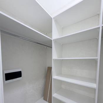 Продается 1-комнатная квартира, 32 м²