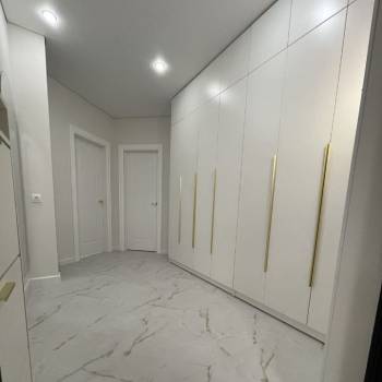 Продается 1-комнатная квартира, 35 м²