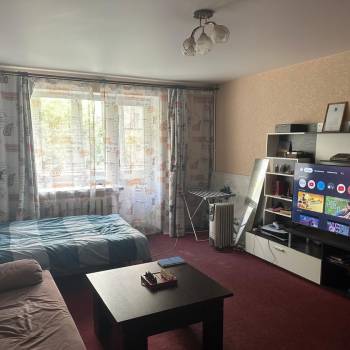 Сдается 1-комнатная квартира, 42 м²