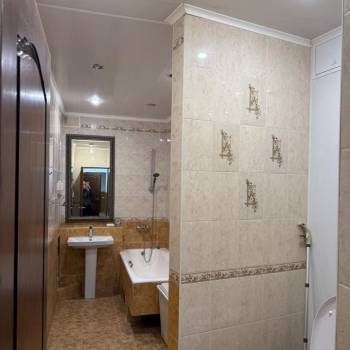 Сдается Многокомнатная квартира, 85 м²