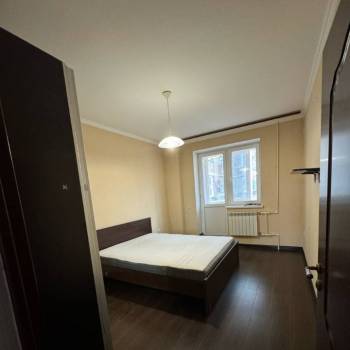 Сдается Многокомнатная квартира, 83 м²