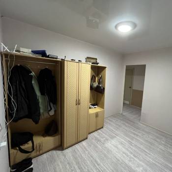Продается 1-комнатная квартира, 48 м²