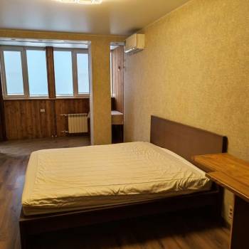 Сдается 2-х комнатная квартира, 60 м²