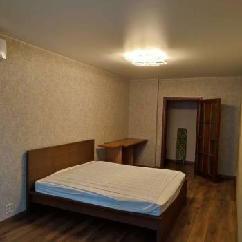 Сдается 2-х комнатная квартира, 60 м²