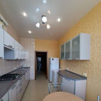 Сдается 2-х комнатная квартира, 62 м²