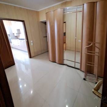 Сдается 2-х комнатная квартира, 62 м²