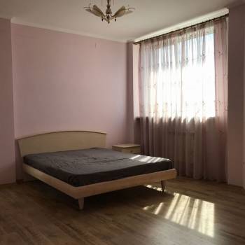 Сдается 2-х комнатная квартира, 74,6 м²