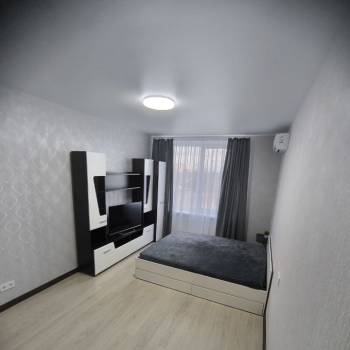 Сдается 1-комнатная квартира, 39,7 м²