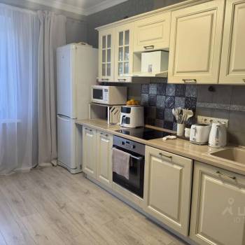 Сдается 1-комнатная квартира, 47 м²